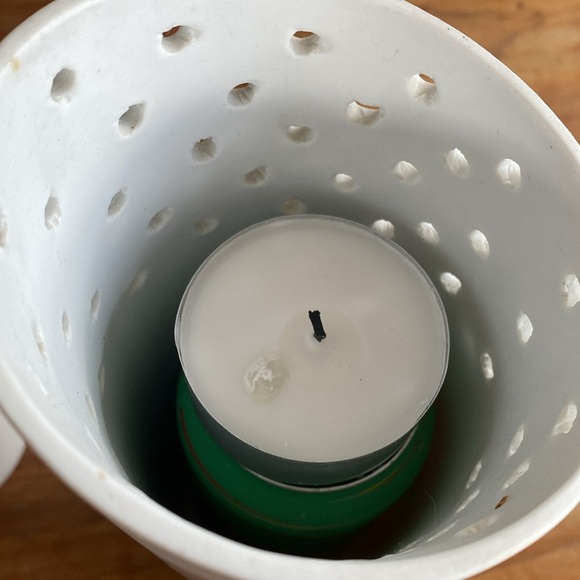 4 x White candle holder/vase - Picture 7 of 7